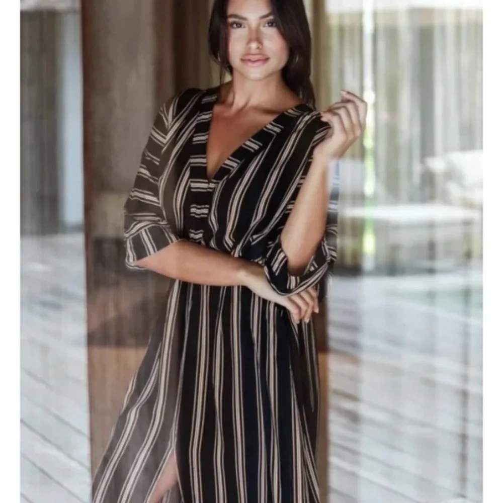Kaftan Sexy V Neck Striped Midi Dress EUC